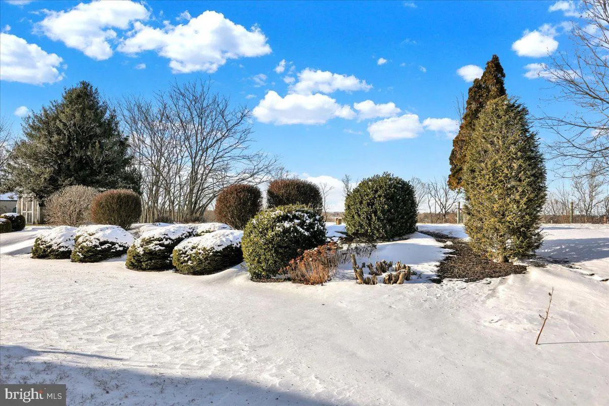 Lancaster, Pennsylvania 17603, United States, 4 Bedrooms Bedrooms, ,2 BathroomsBathrooms,Residential,Pending,19579