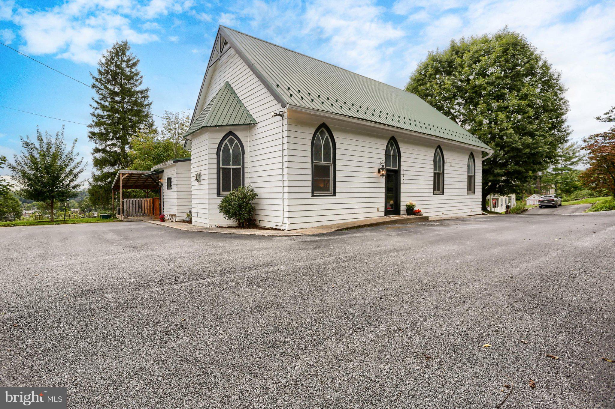308 FOURTH AVENUE