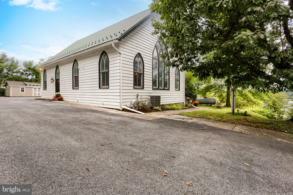 Photo of 308 Fourth Ave, BURNHAM, PA 17009 (MLS # PAMF2053556)