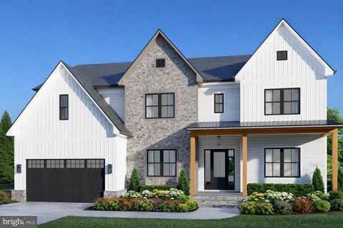 Homes For Sale - 930 Fairway Drive<br/> VIENNA, VA 22180