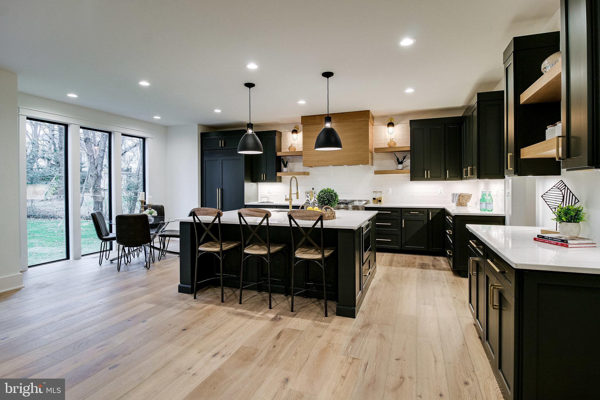 WESTWOOD MANOR - Residential