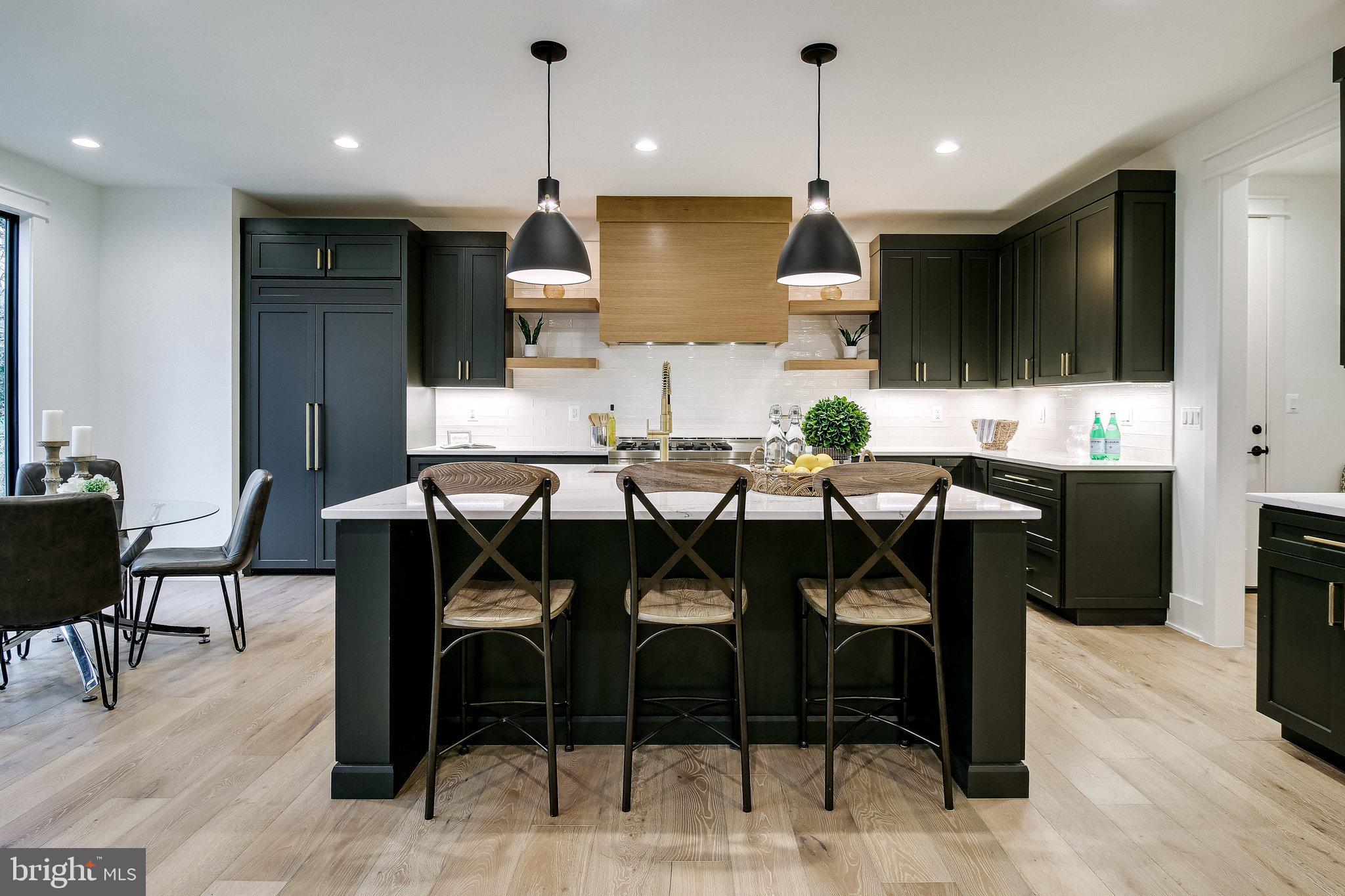 WESTWOOD MANOR - Residential