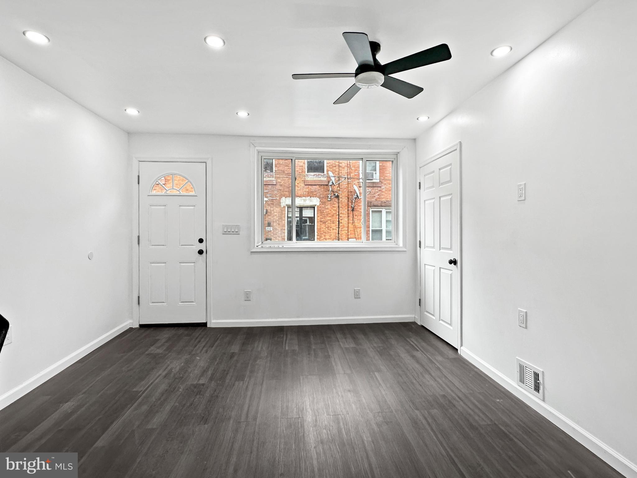 WEST PASSYUNK - Residential