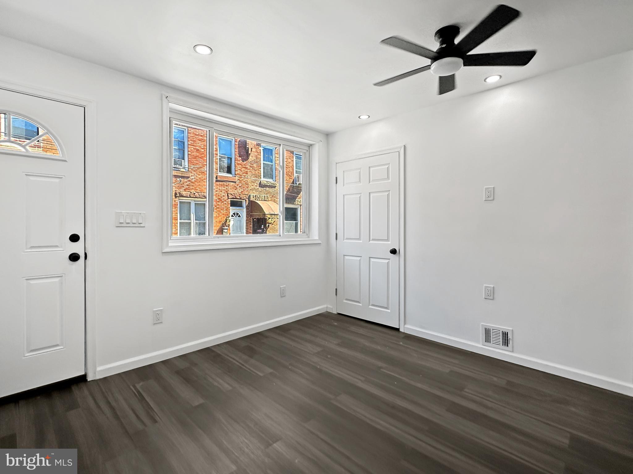 WEST PASSYUNK - Residential