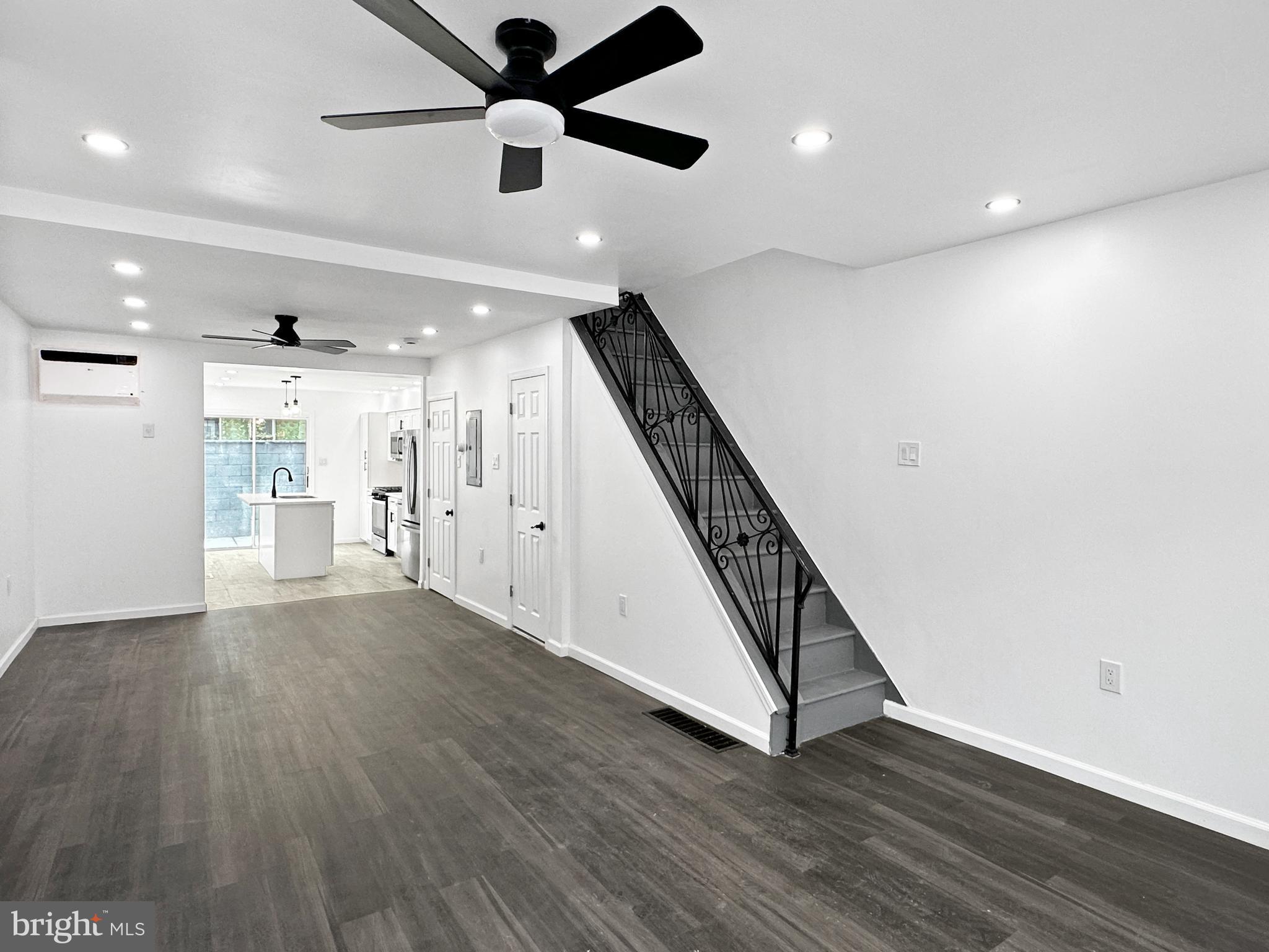 WEST PASSYUNK - Residential