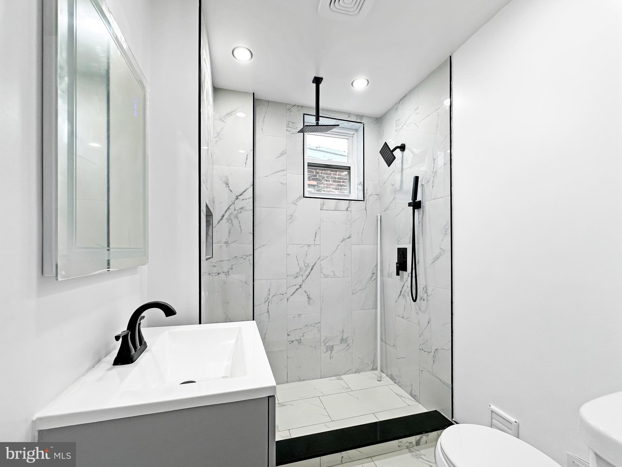 WEST PASSYUNK - Residential