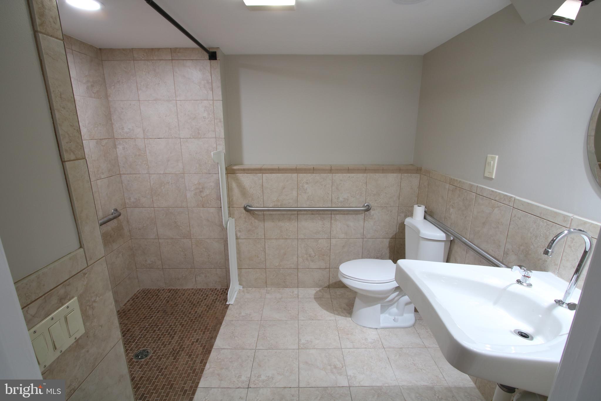 WEXFORD - Residential Lease