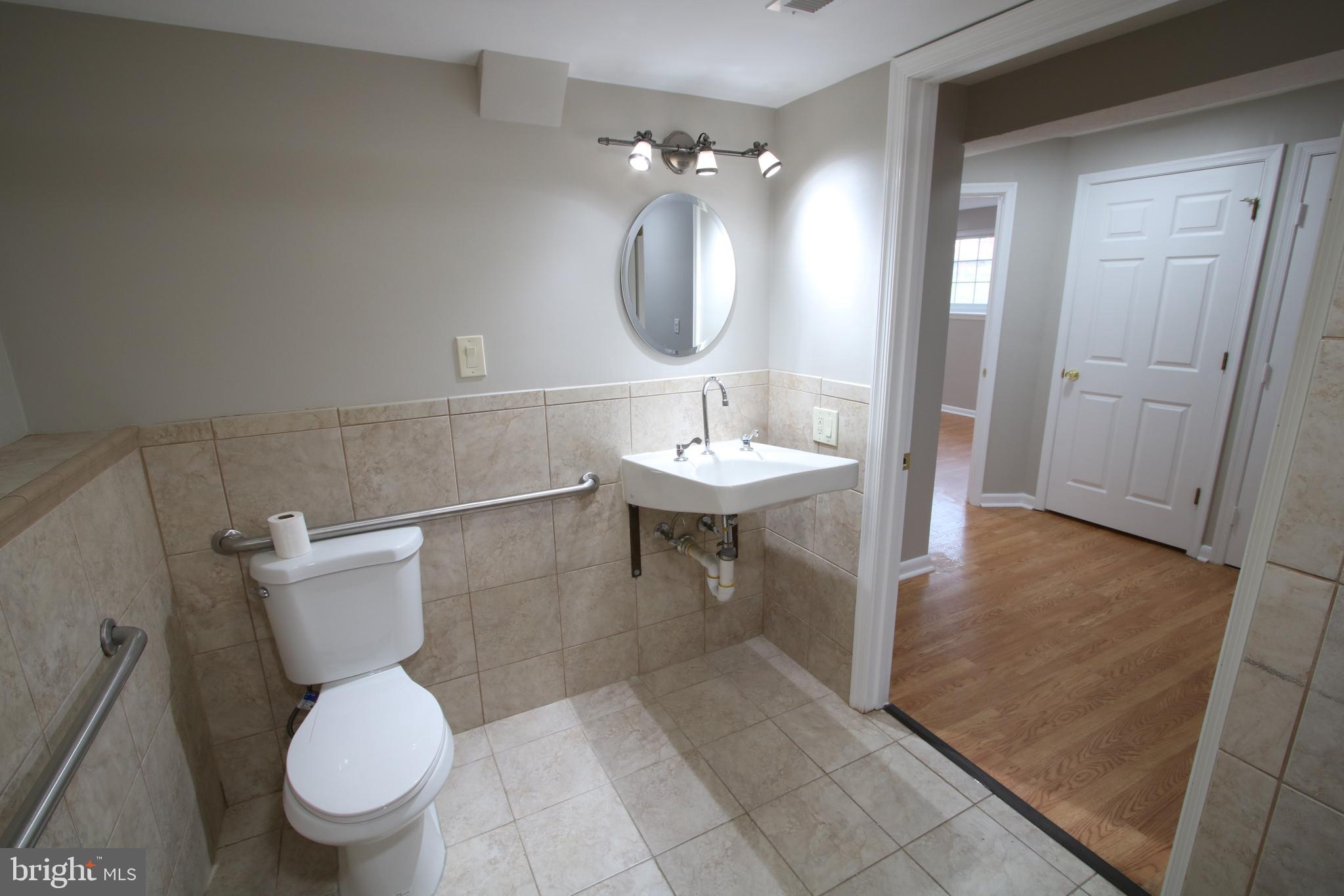 WEXFORD - Residential Lease