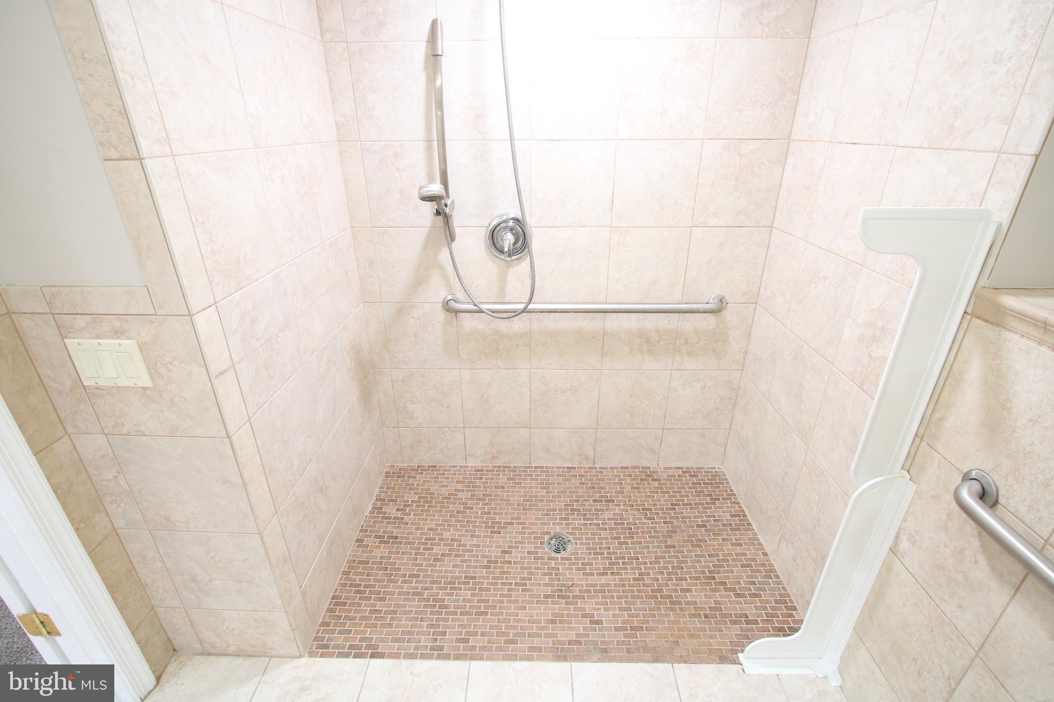 WEXFORD - Residential Lease