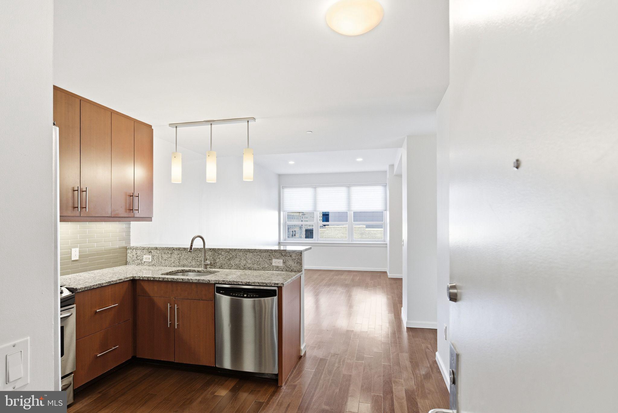 CENTER CITY - Residential