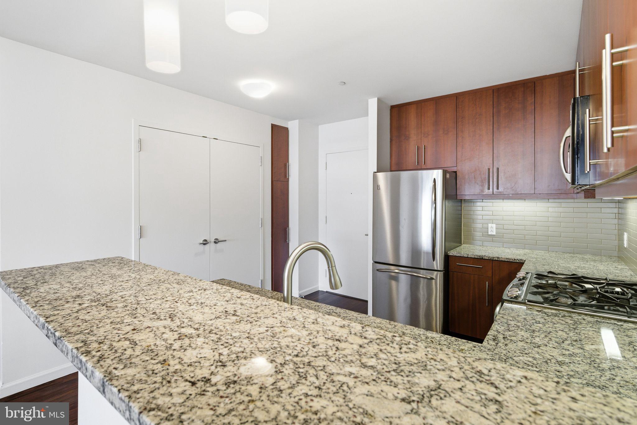 CENTER CITY - Residential