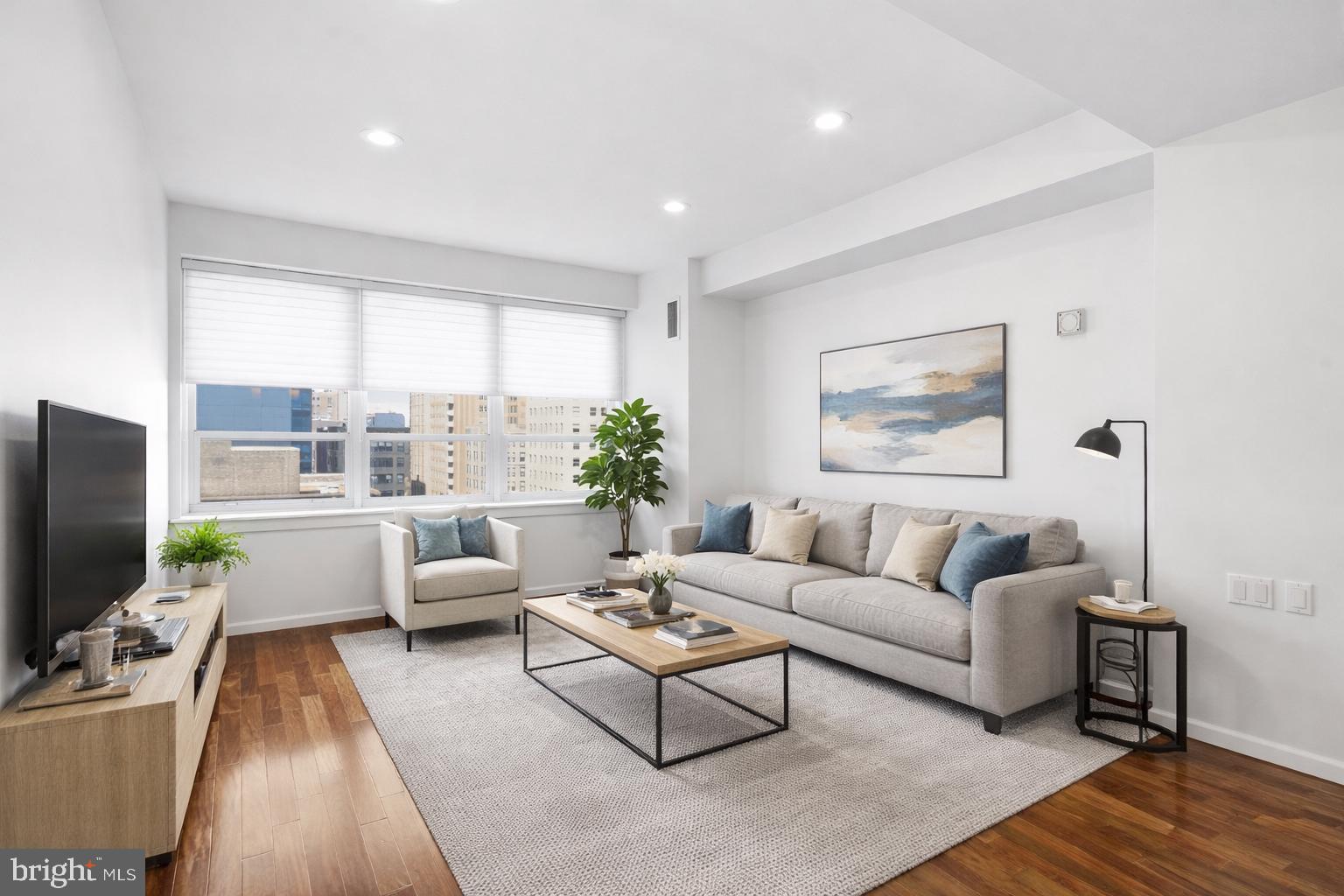 CENTER CITY - Residential