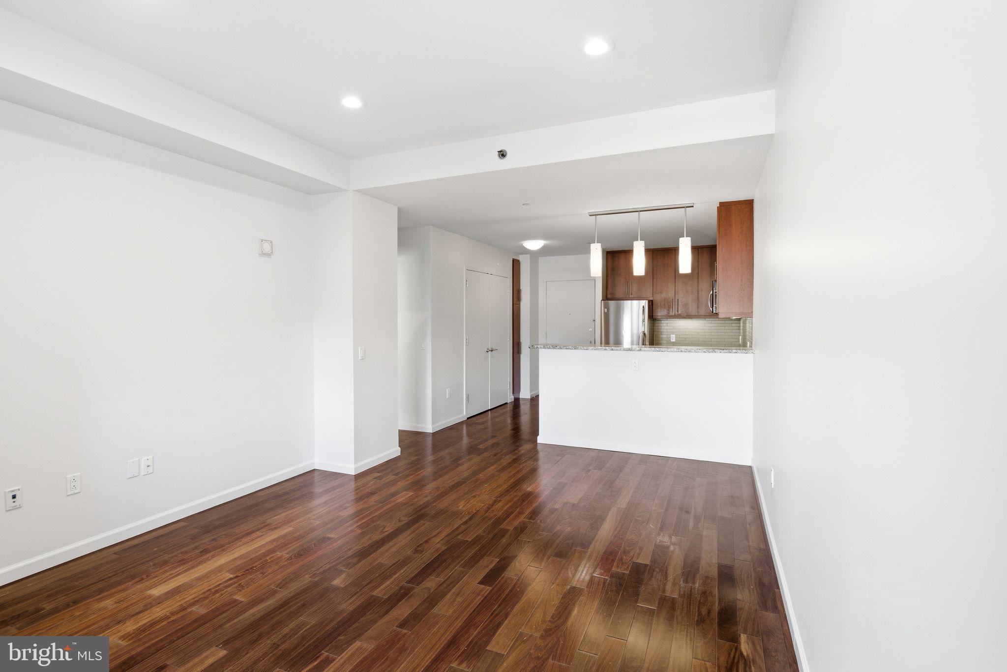 CENTER CITY - Residential