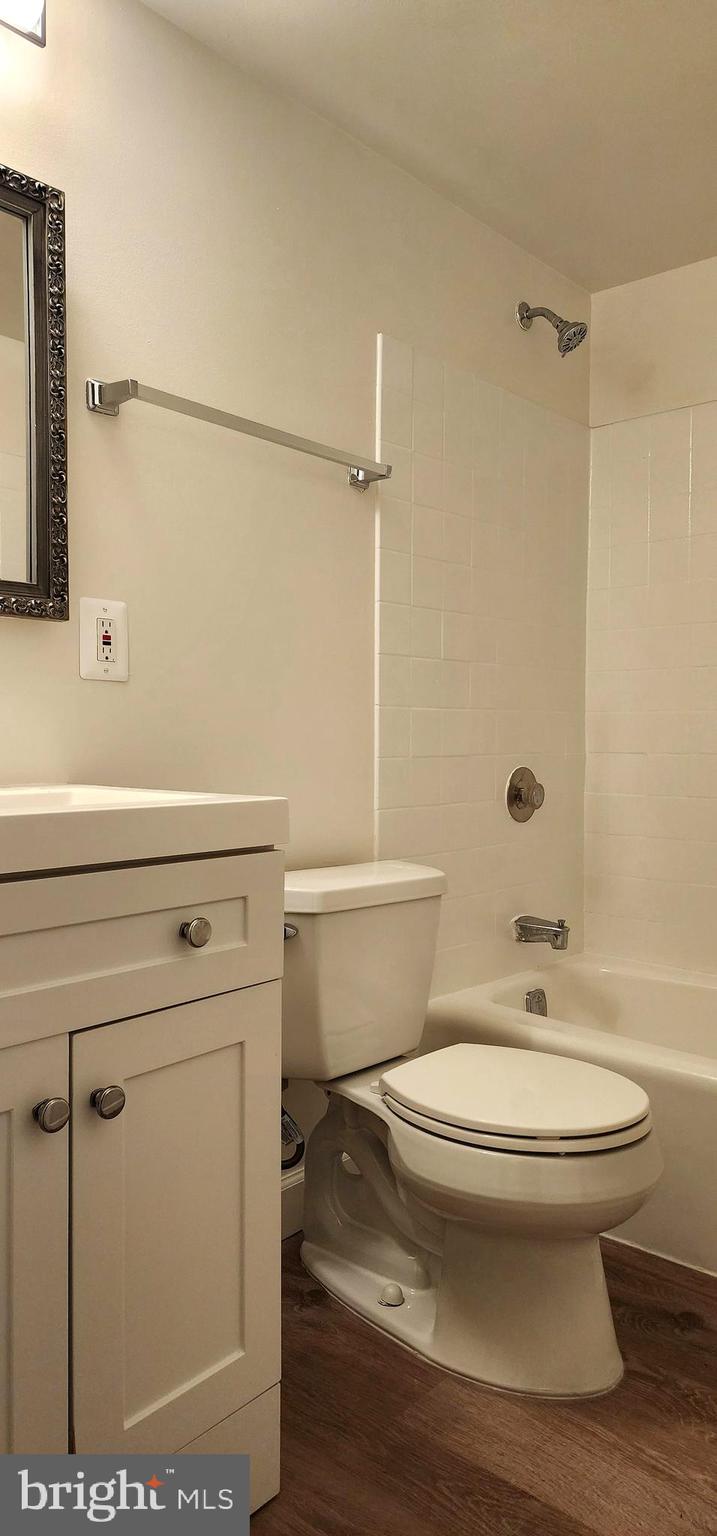 IDYLWOOD TOWERS CONDO - Residential Lease