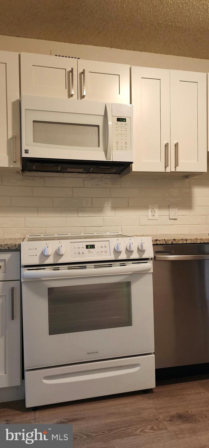 IDYLWOOD TOWERS CONDO - Residential Lease