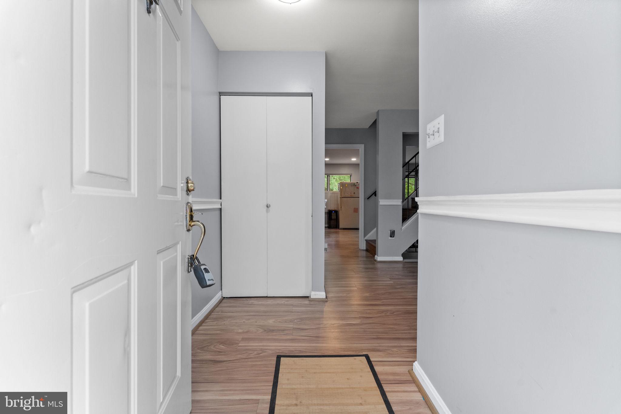 HILLSIDE TOWNES - Residential Lease