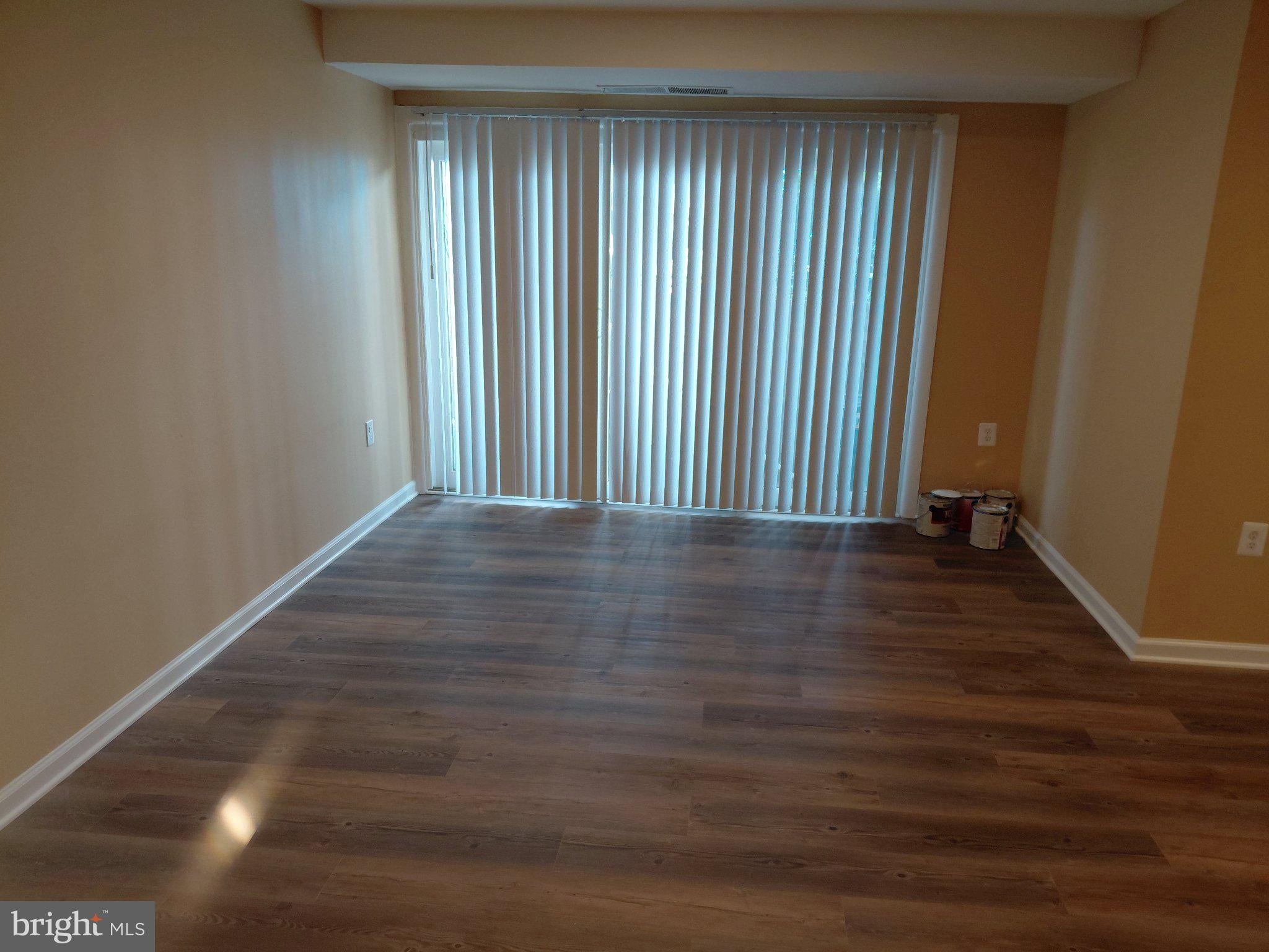 7161 CROSS STREET T-4