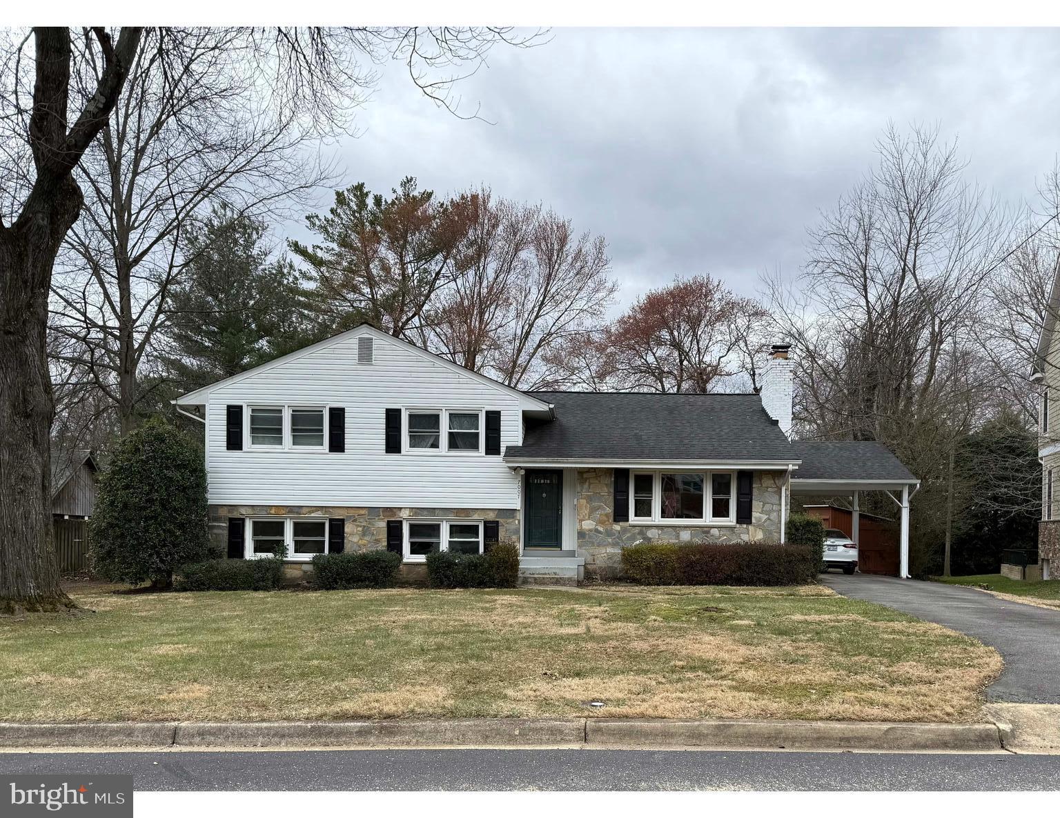 BROYHILL LANGLEY ESTATES - Residential