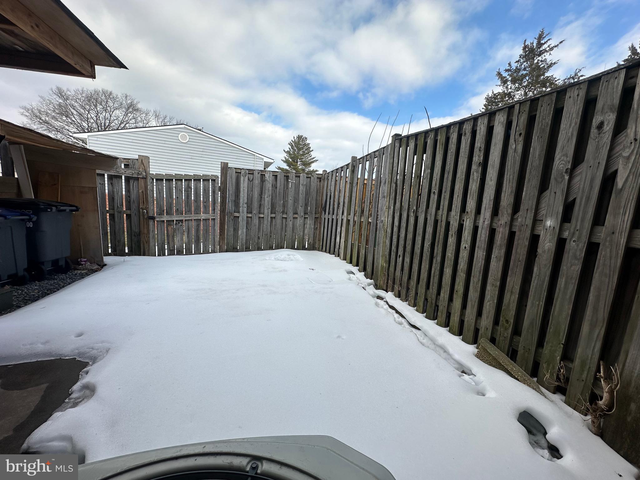 REFLECTION LAKE - Residential