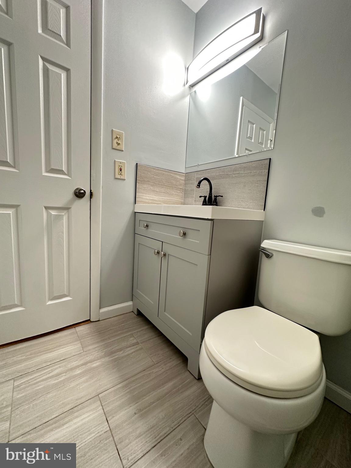 REFLECTION LAKE - Residential