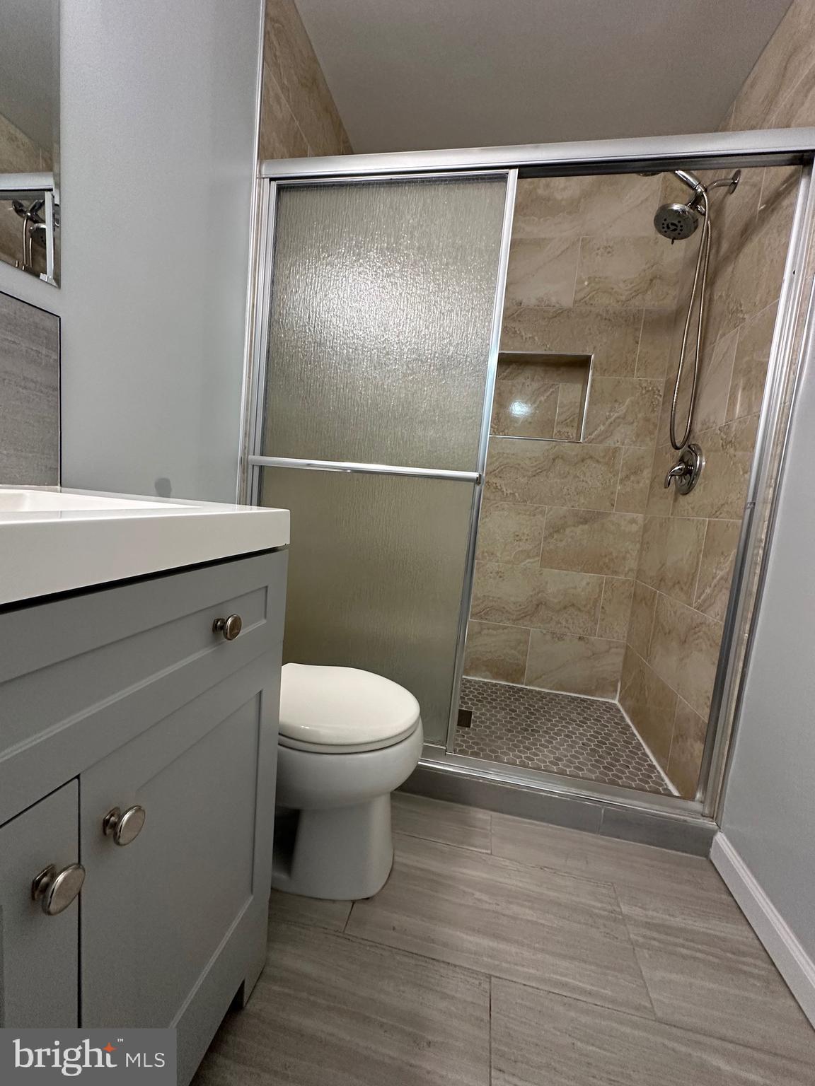 REFLECTION LAKE - Residential