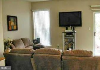 TASKERS CHANCE - Residential Lease