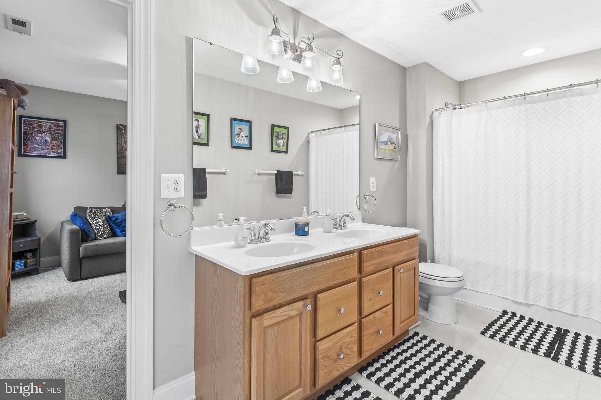 LEONARDS GRANT - Residential