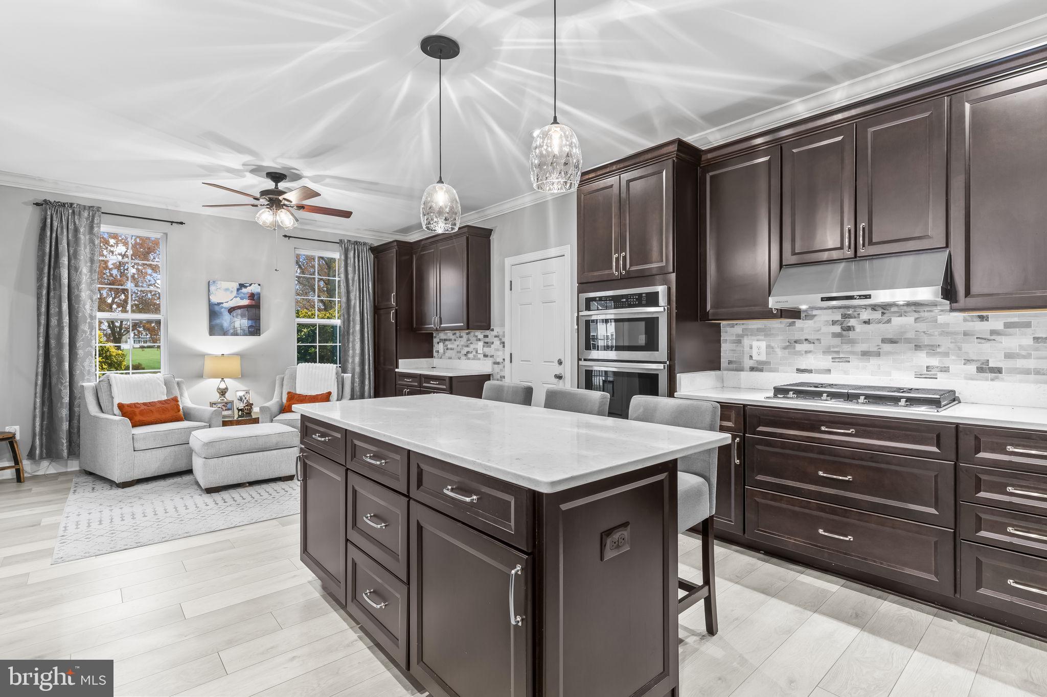 LEONARDS GRANT - Residential