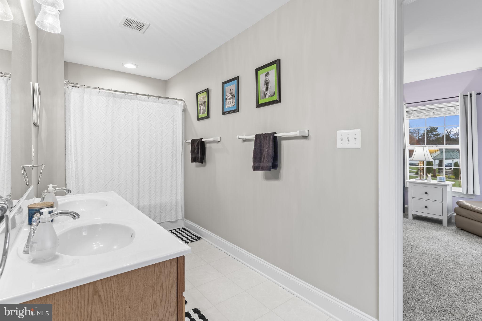 LEONARDS GRANT - Residential