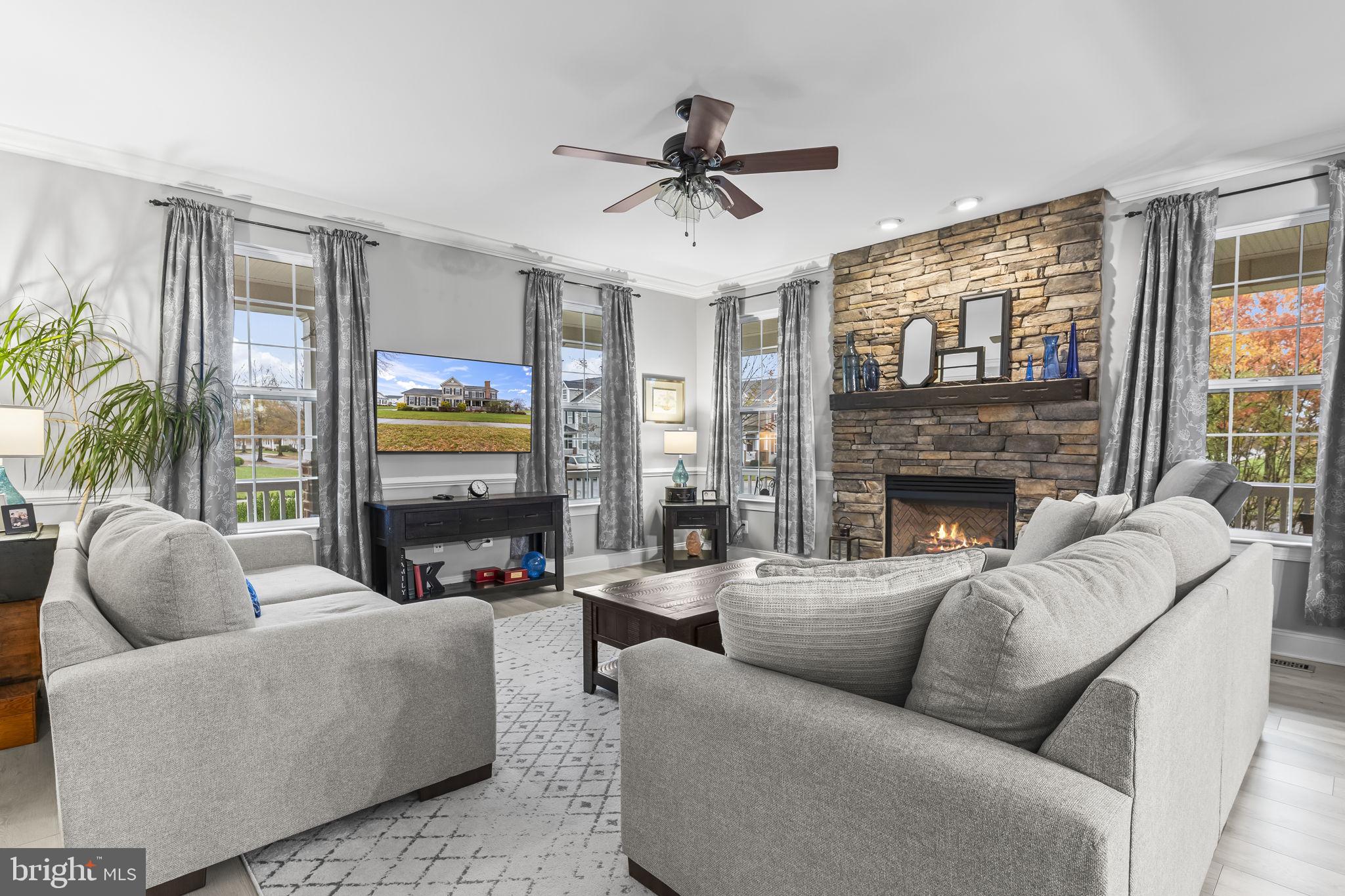 LEONARDS GRANT - Residential