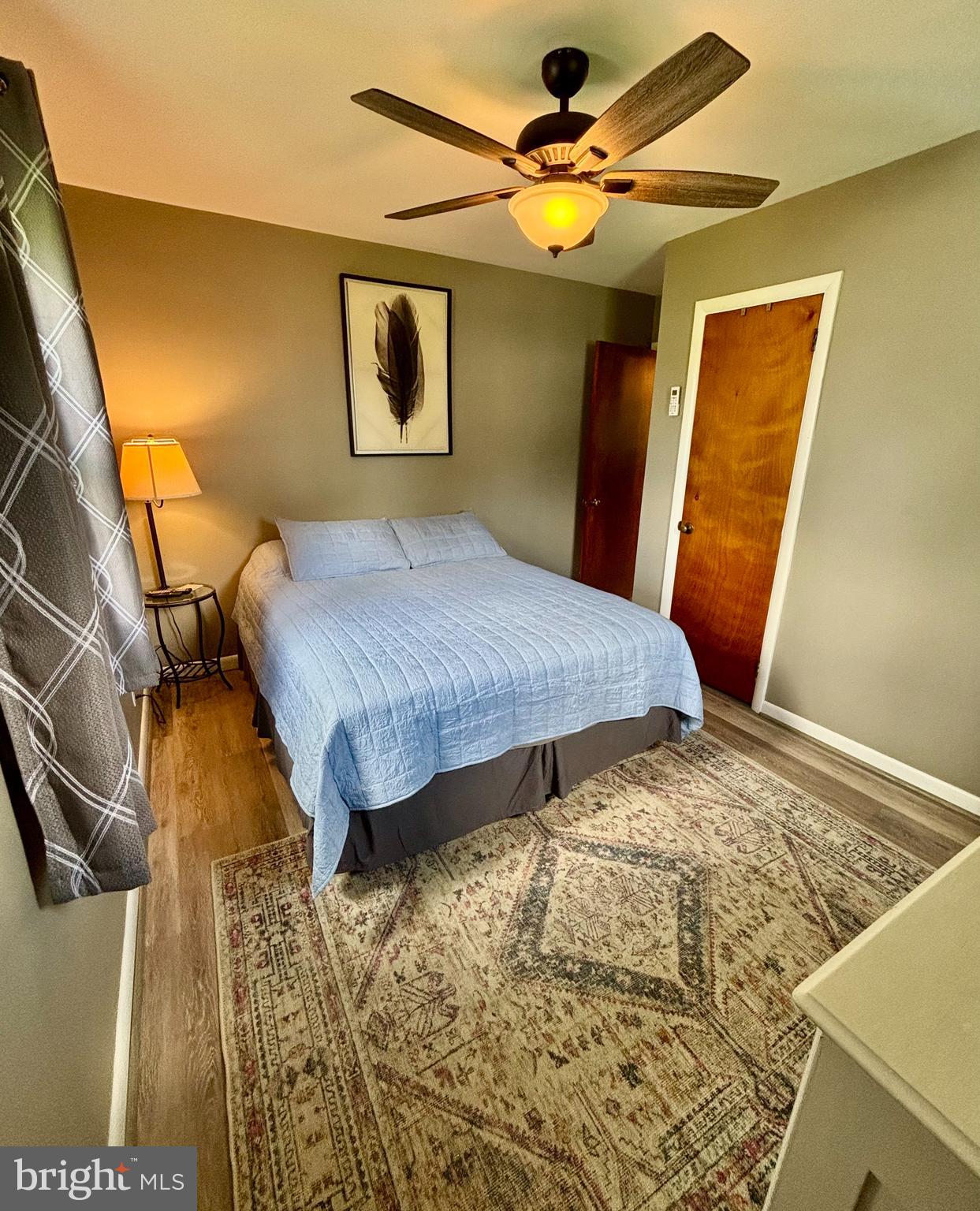 CORNERSVILLE - Residential