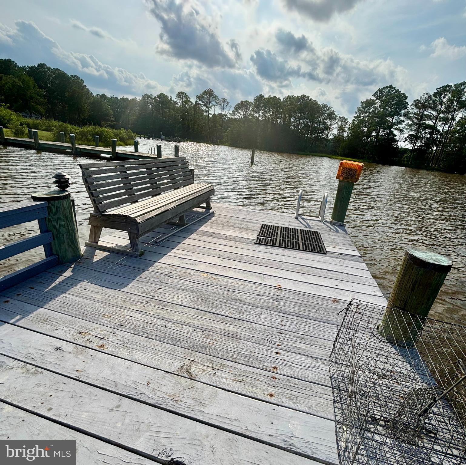 CORNERSVILLE - Residential