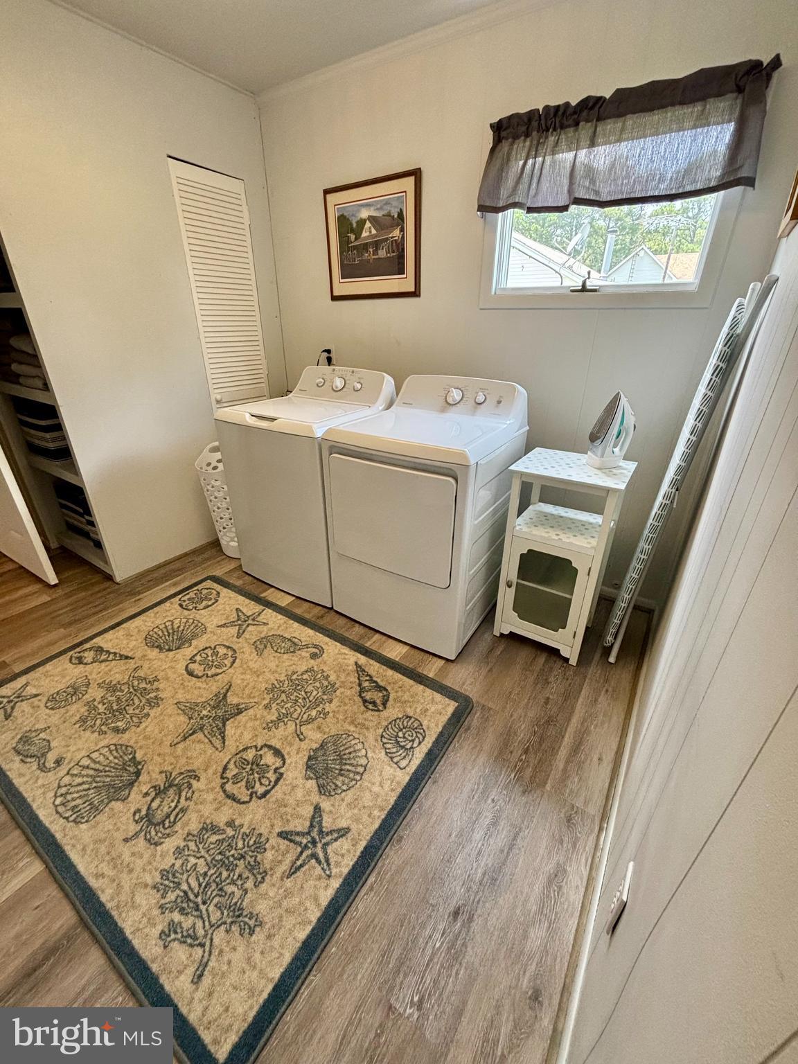 CORNERSVILLE - Residential