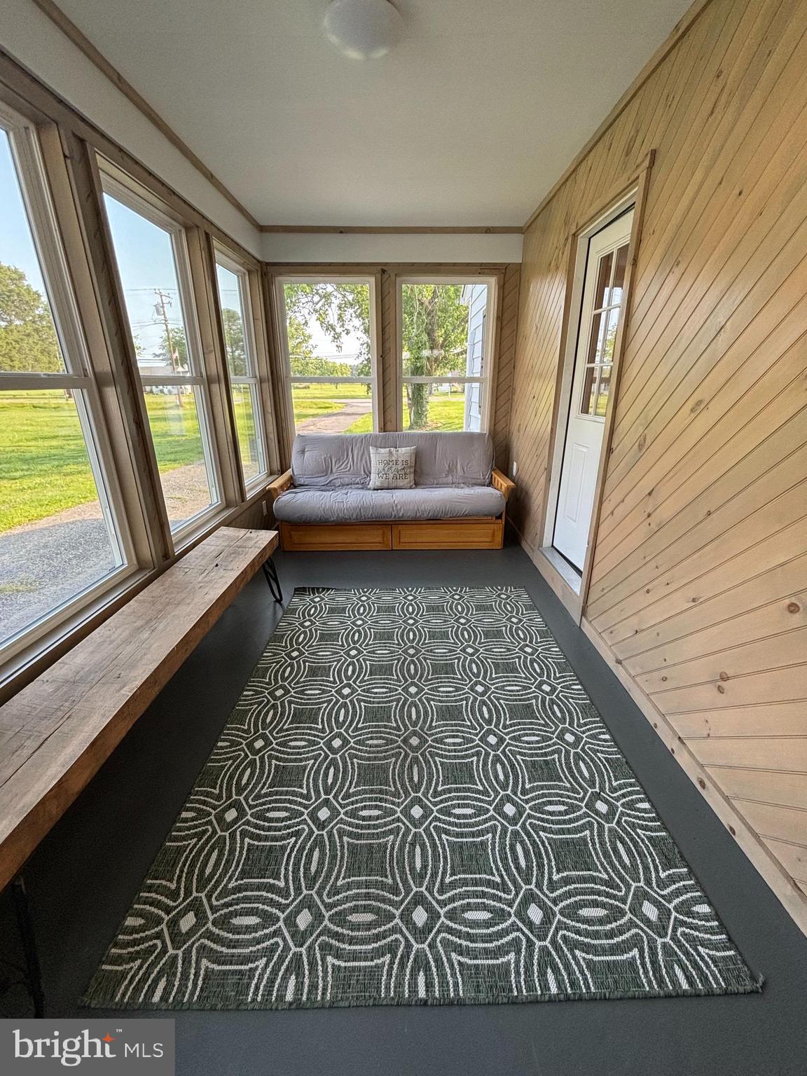 CORNERSVILLE - Residential