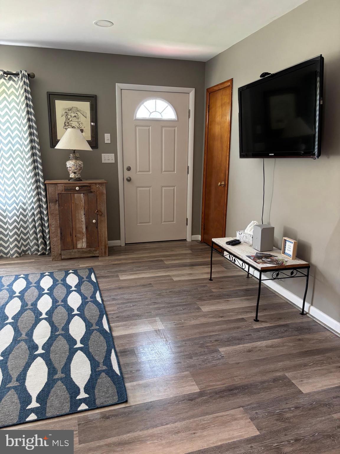 CORNERSVILLE - Residential