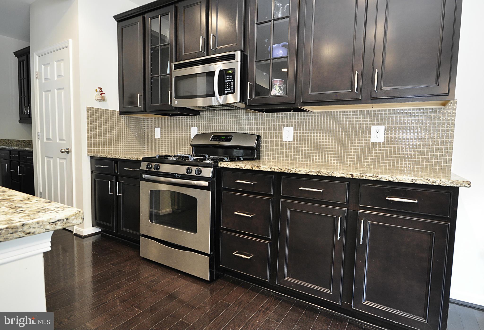 SARATOGA HUNT - Residential Lease