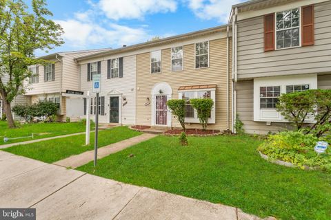 1008 HANBURY COURT CAPITOL HEIGHTS MD 20743