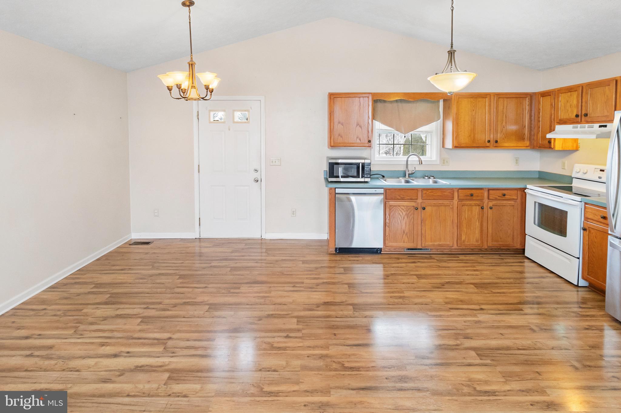 WILDFLOWER RIDGE - Residential