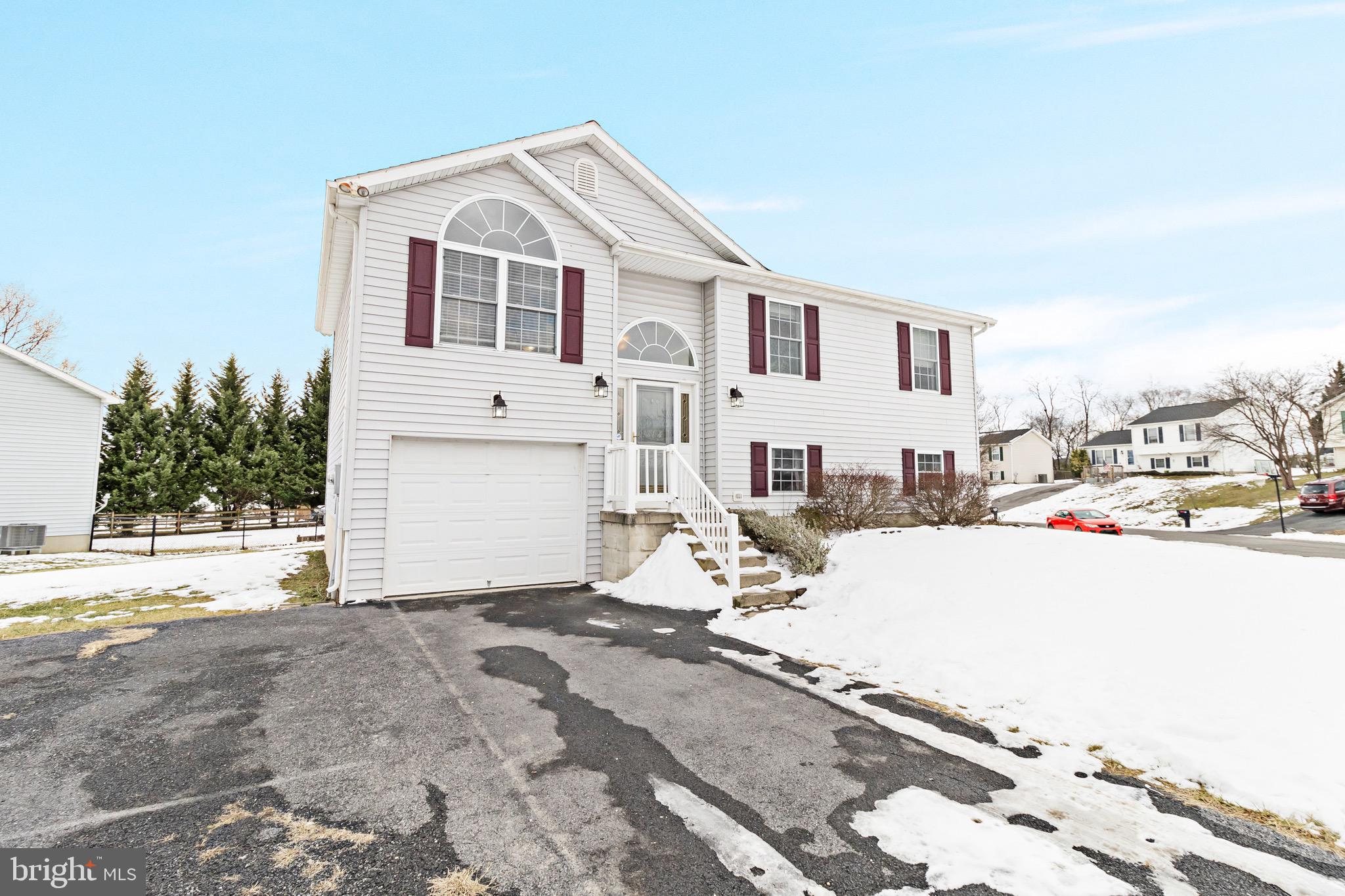 WILDFLOWER RIDGE - Residential