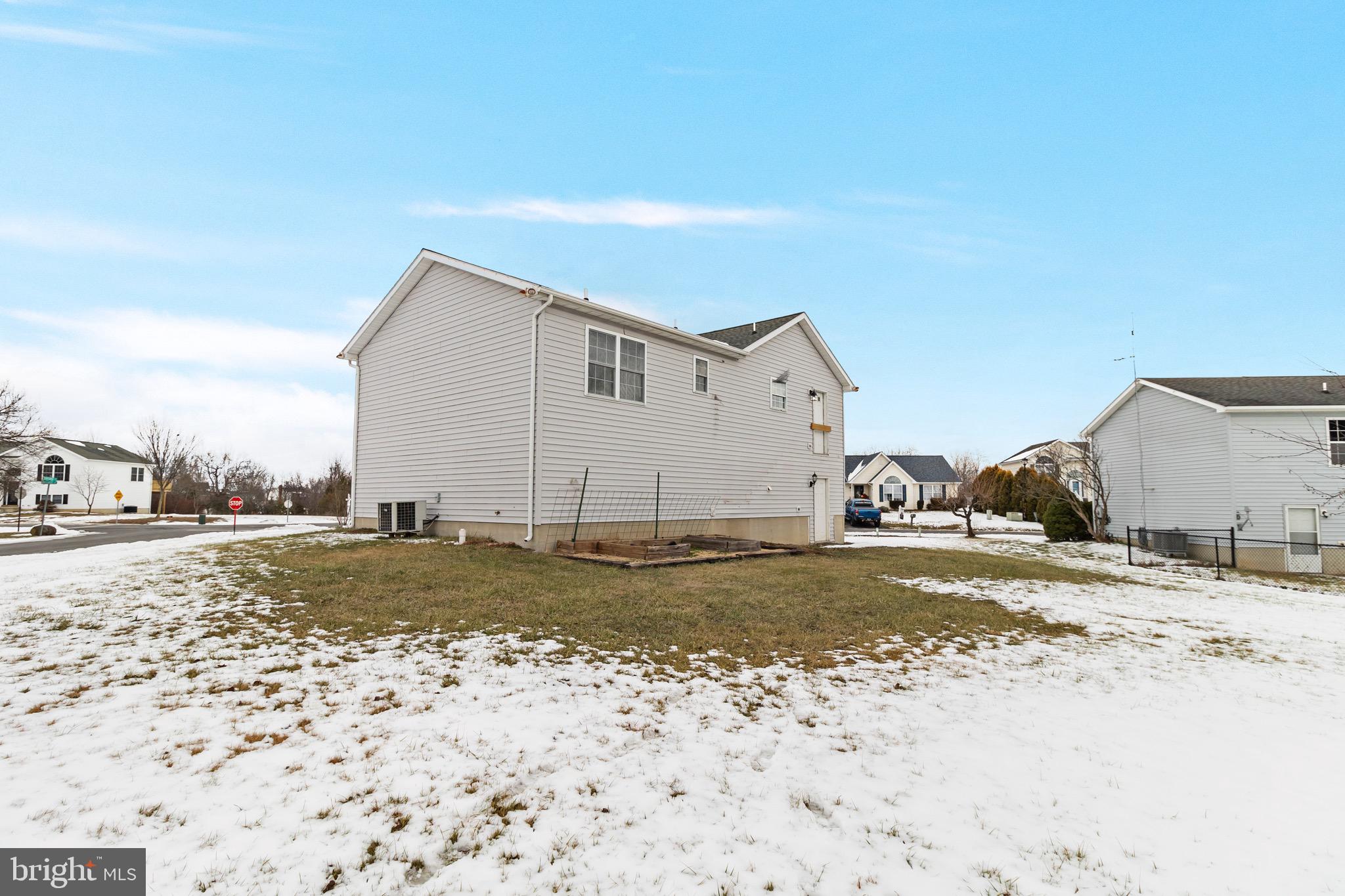 WILDFLOWER RIDGE - Residential