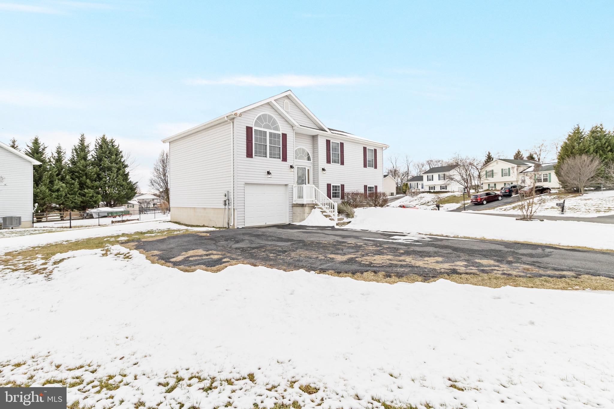 WILDFLOWER RIDGE - Residential