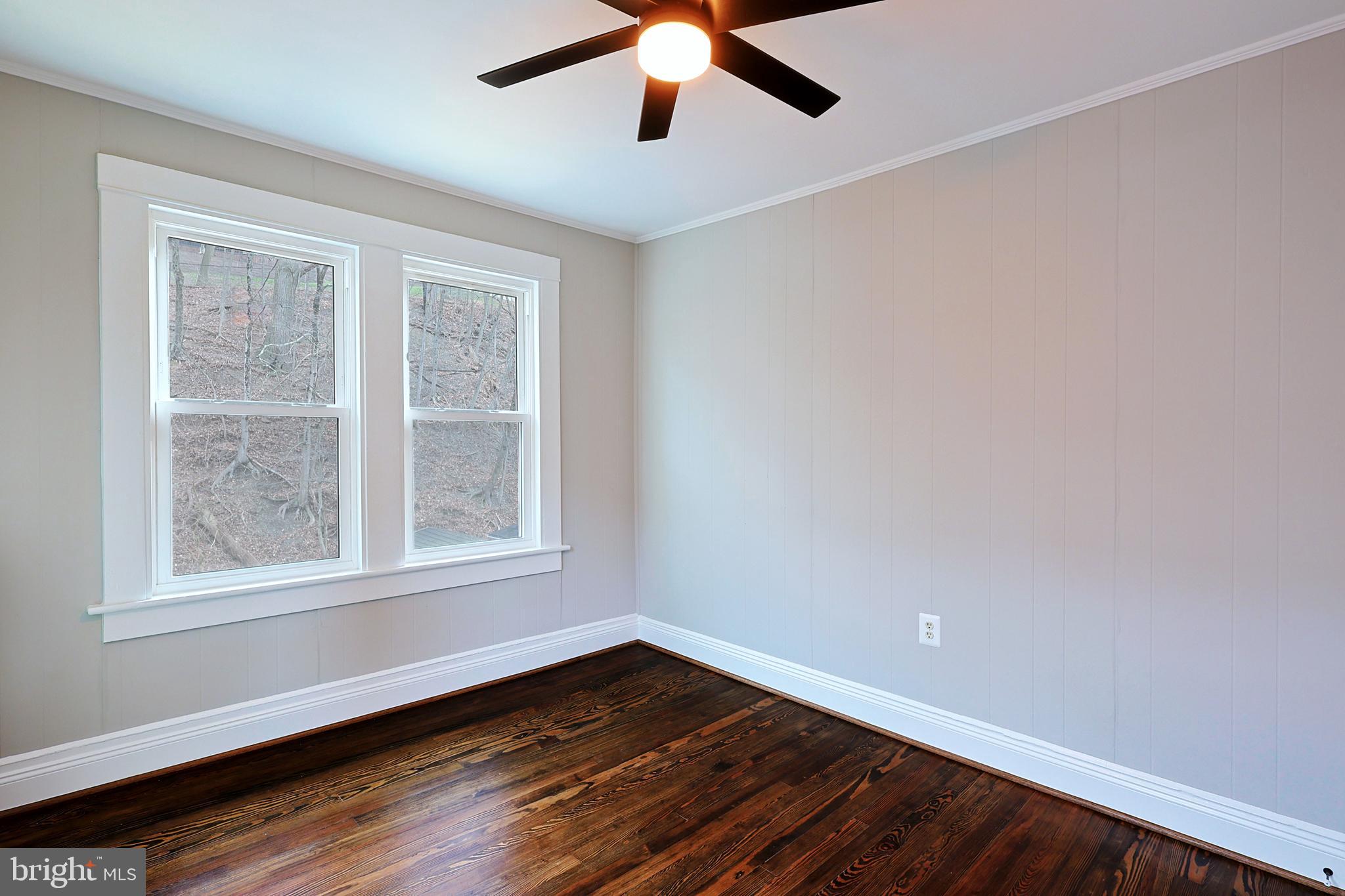 WEST SIDE - Residential