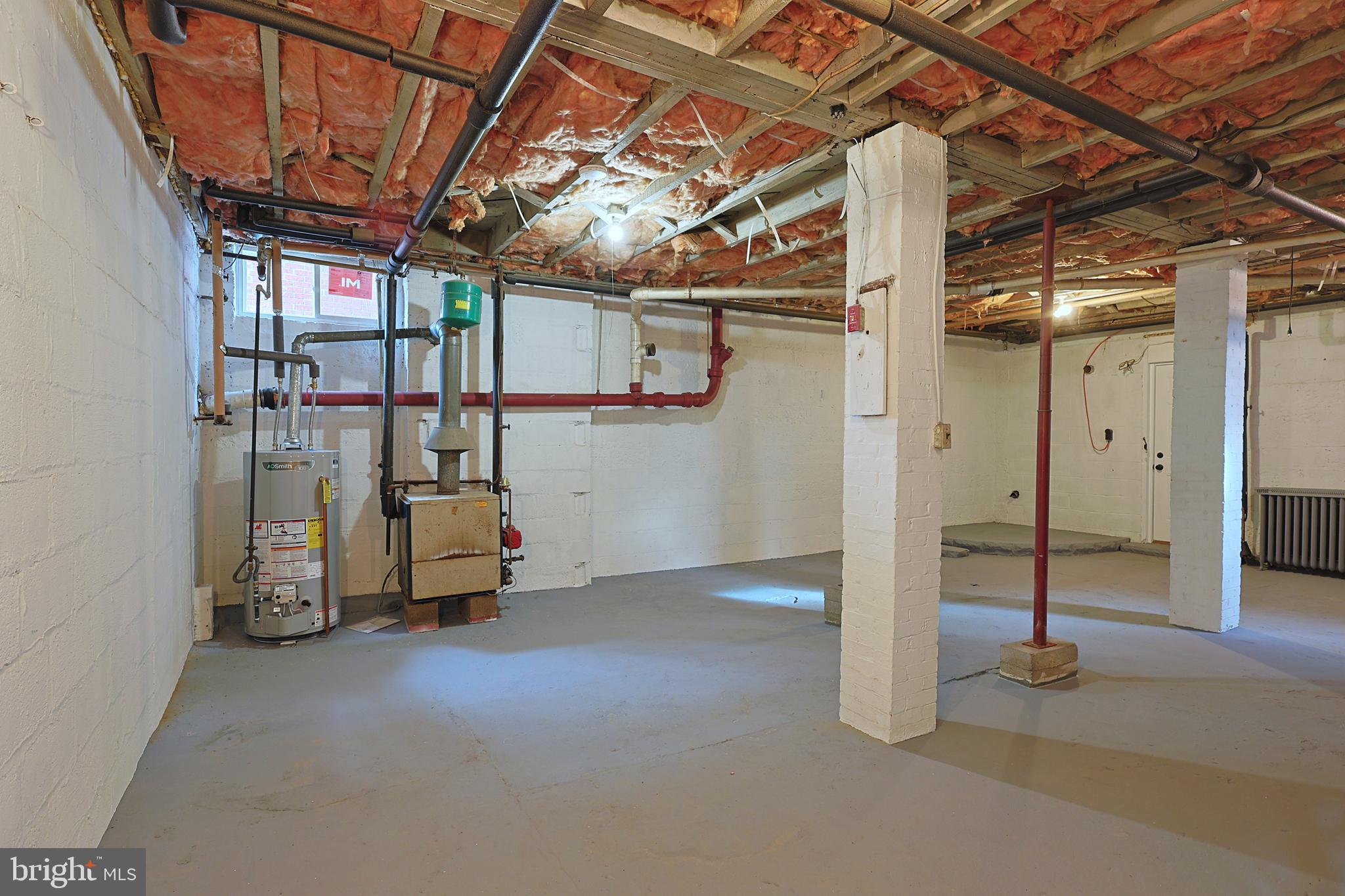 WEST SIDE - Residential