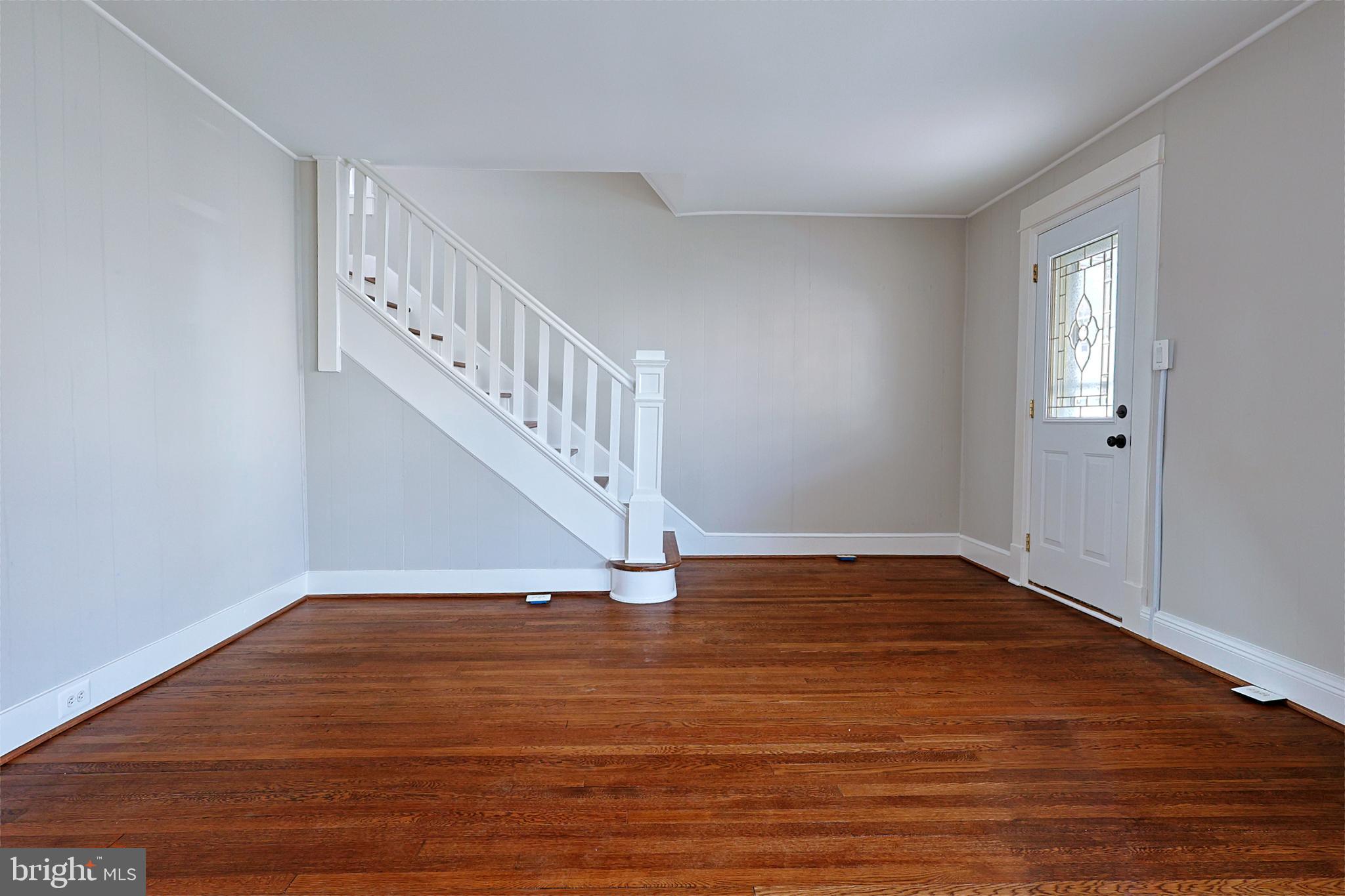 WEST SIDE - Residential