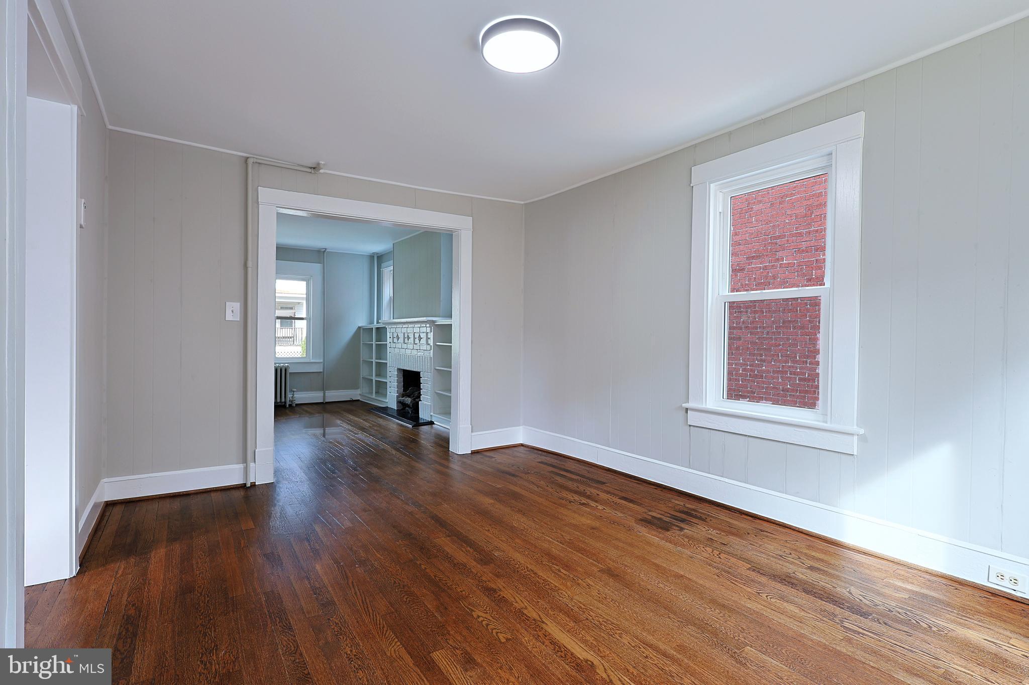 WEST SIDE - Residential