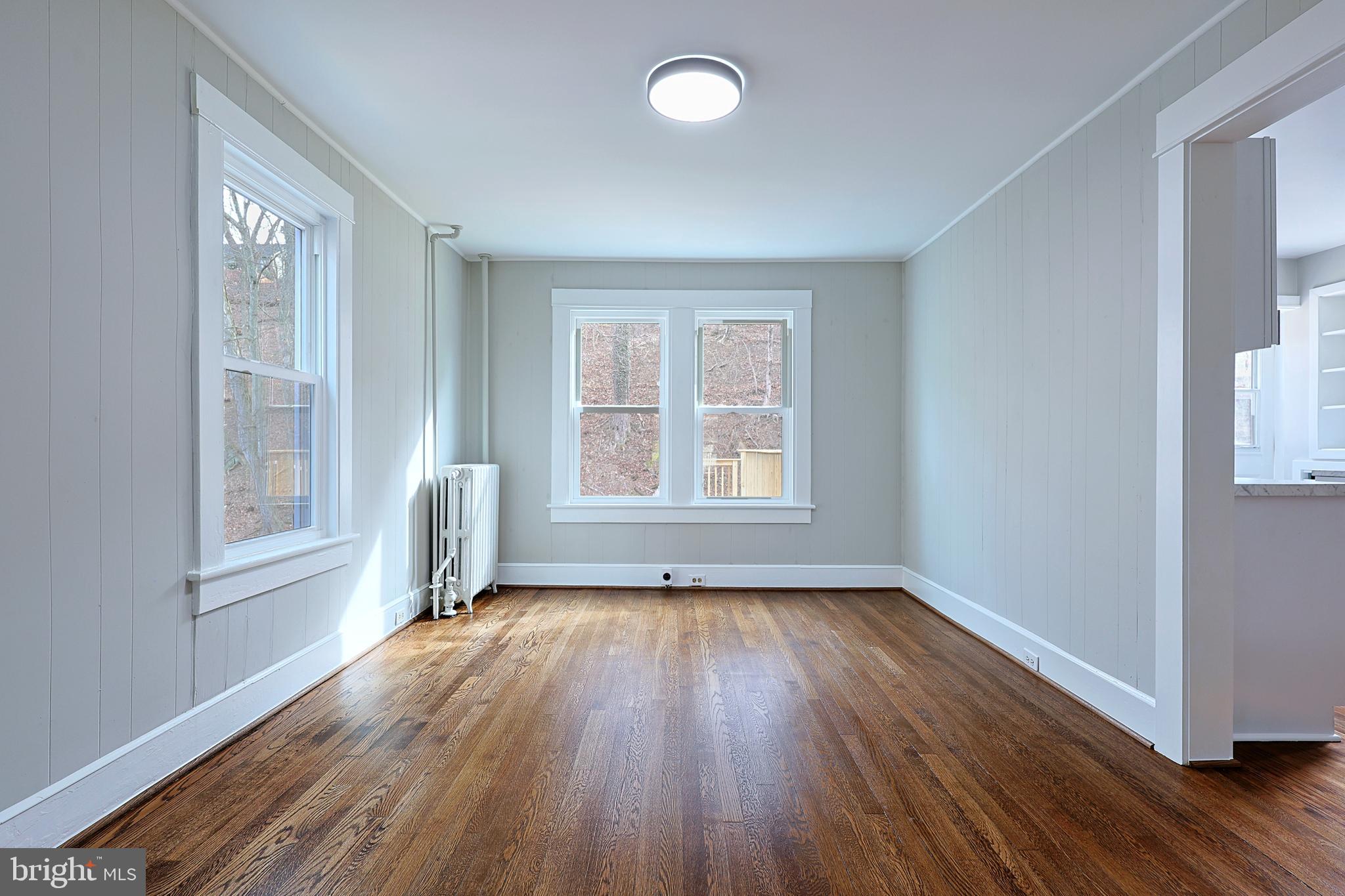 WEST SIDE - Residential