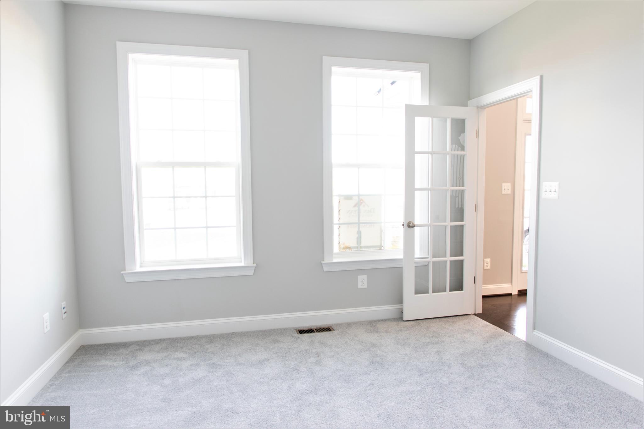 ASPEN GREENS - Residential