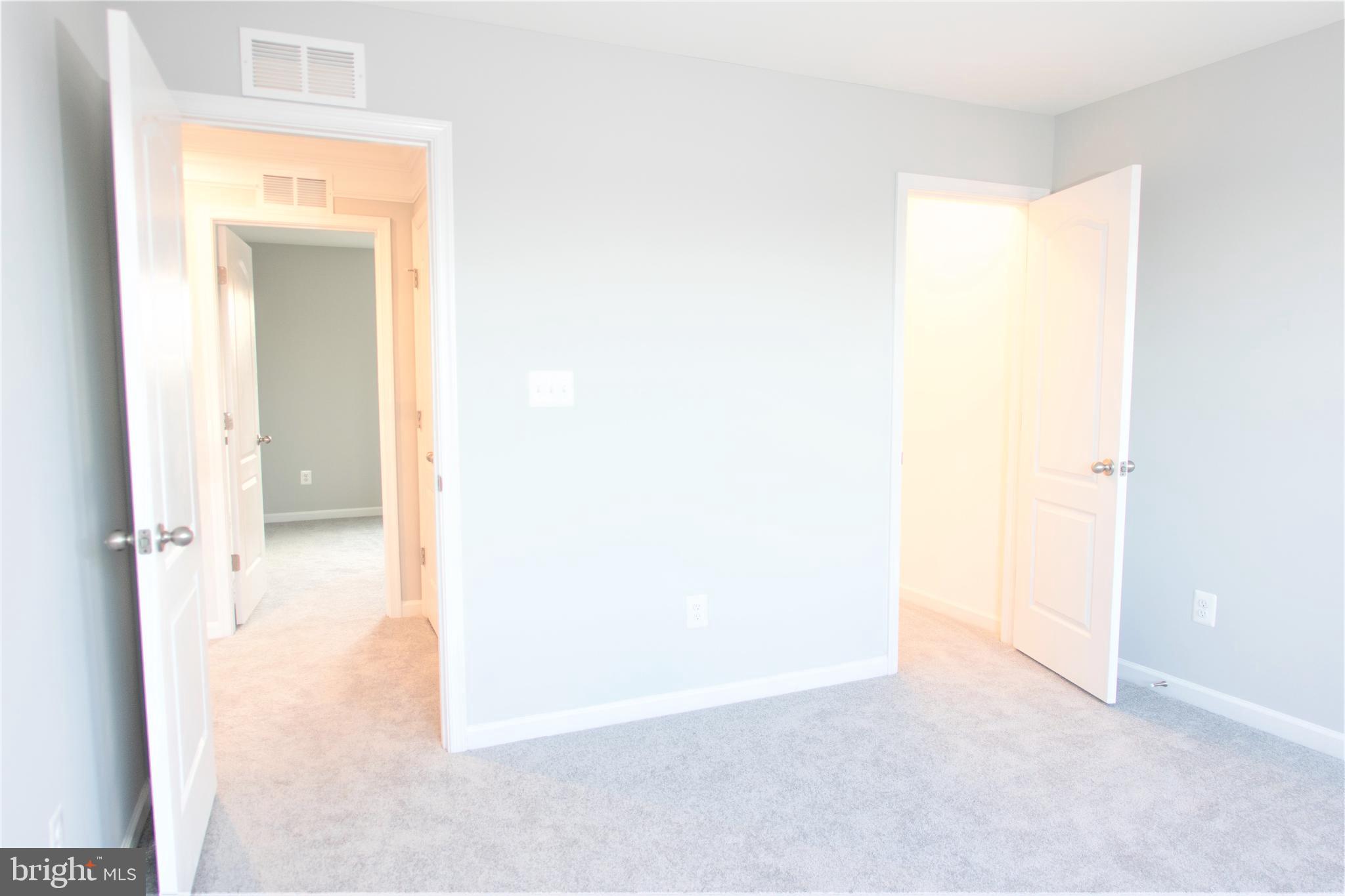 ASPEN GREENS - Residential