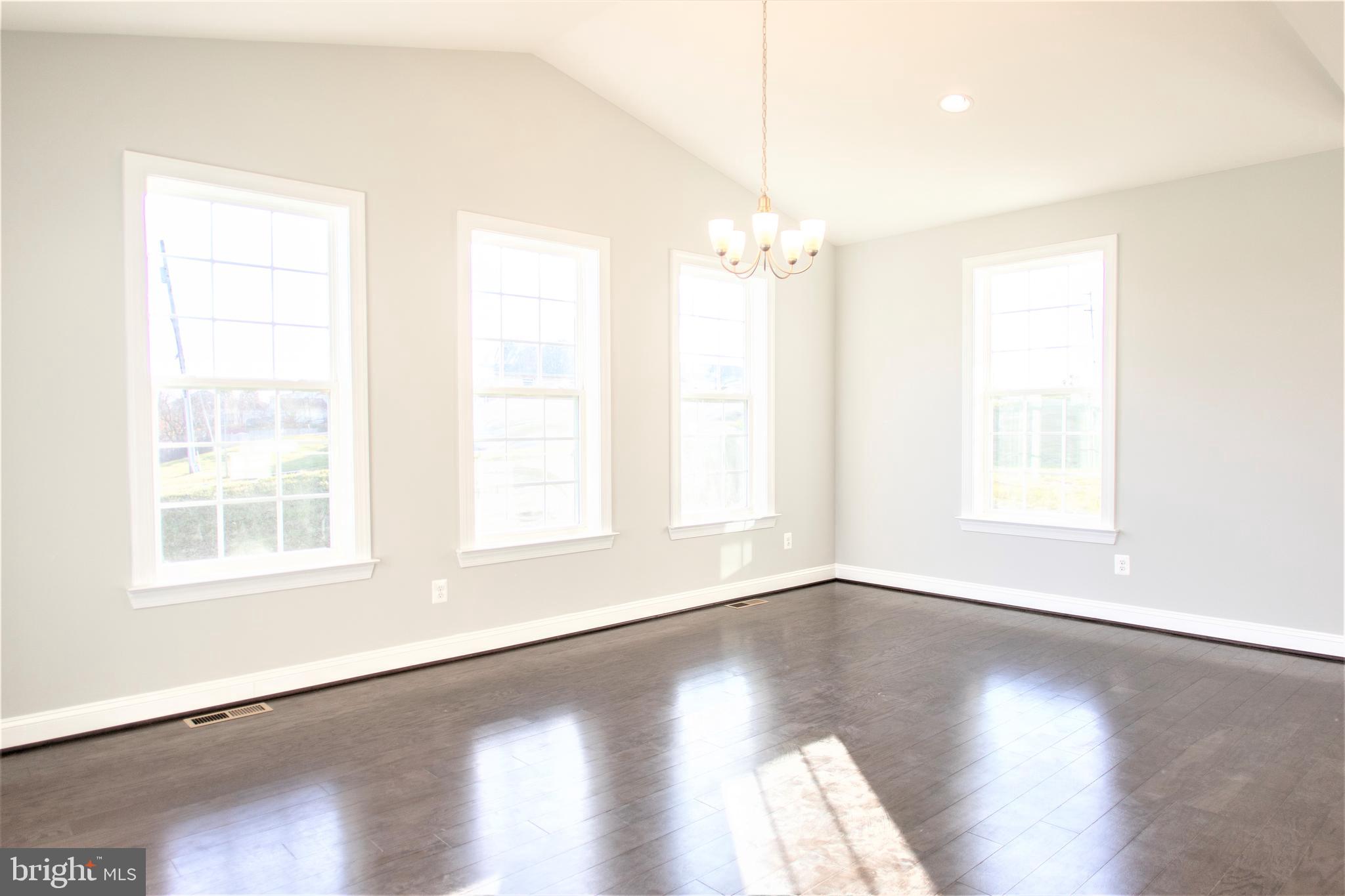 ASPEN GREENS - Residential