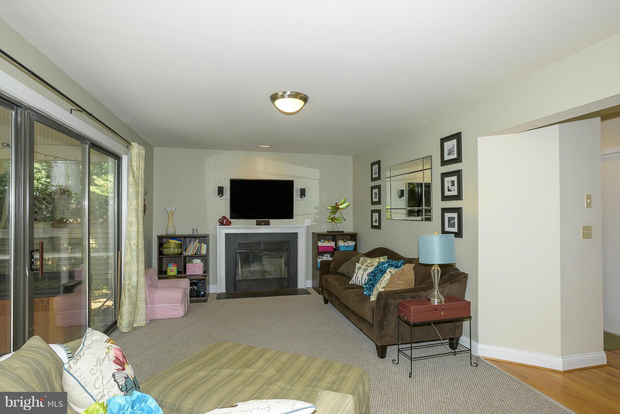 GEORGETOWN GROVE - Residential